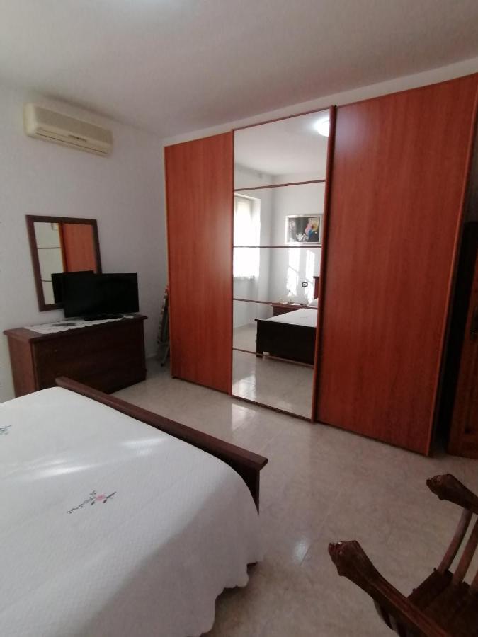 Lemon House Apartman Sassari Kültér fotó